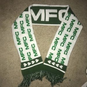 MyFreeCams scarf